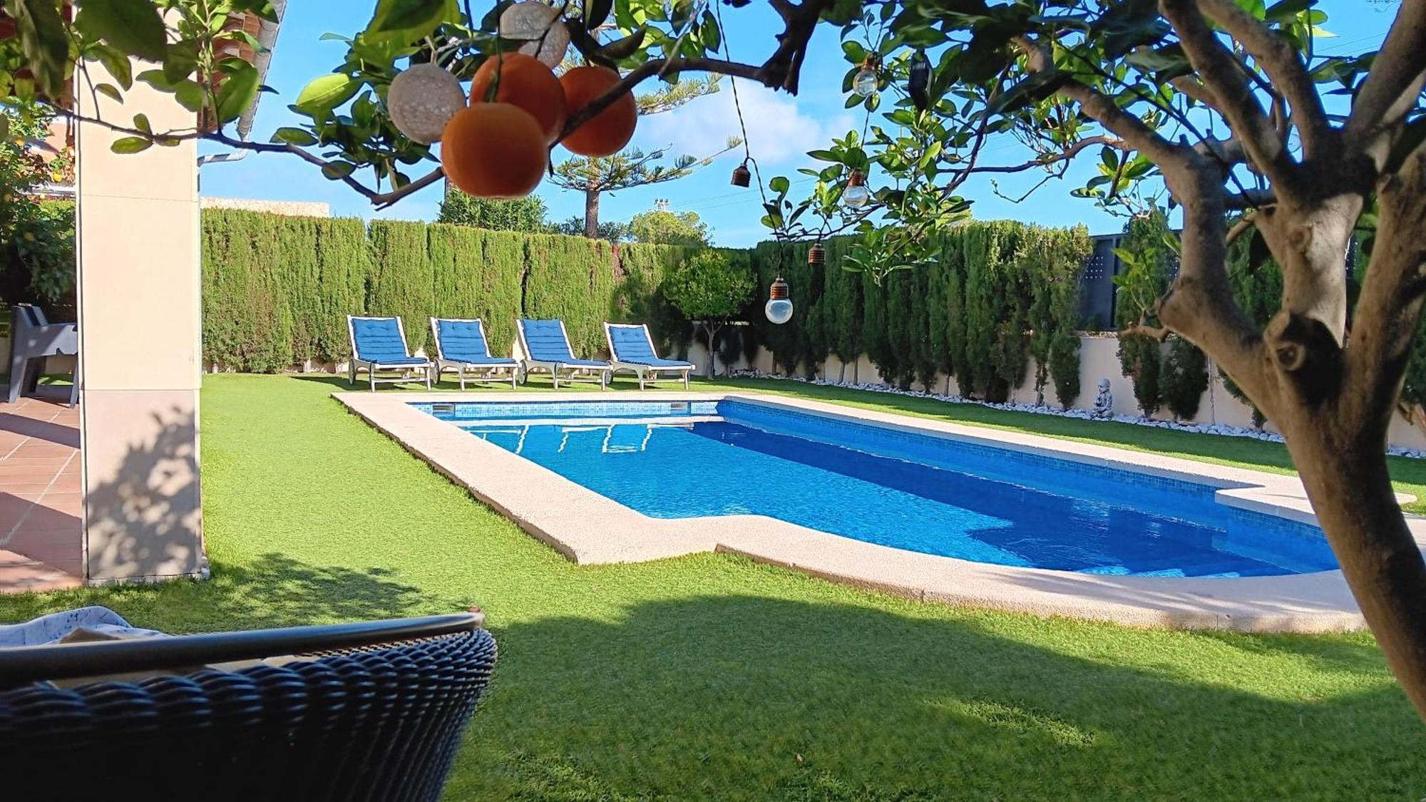 Villa Puerto Adriano Эль-Торо Экстерьер фото