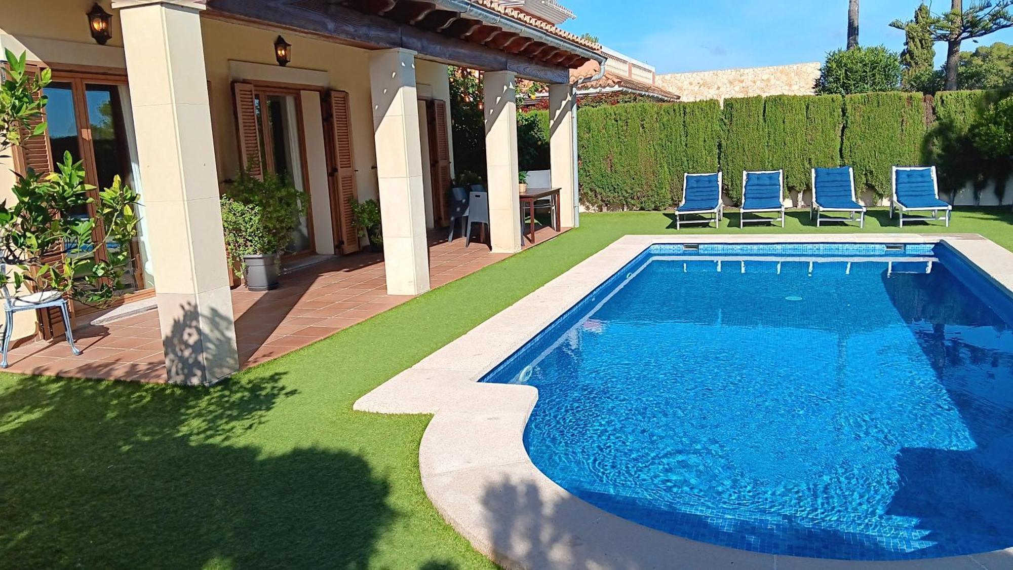 Villa Puerto Adriano Эль-Торо Экстерьер фото