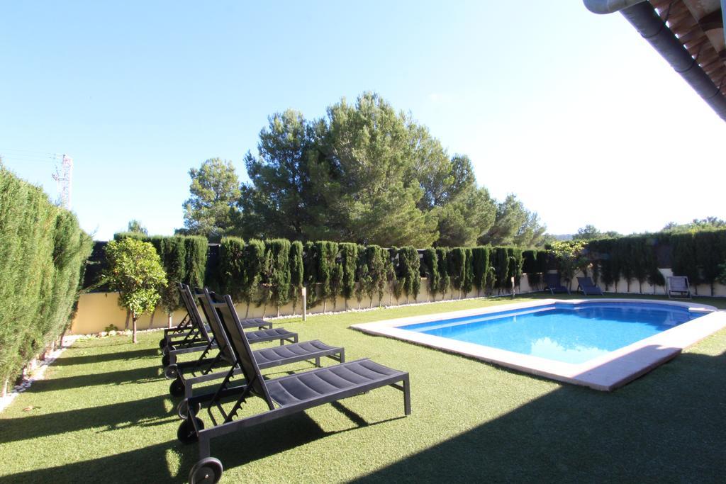 Villa Puerto Adriano Эль-Торо Экстерьер фото
